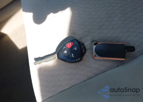 2011 Toyota Camry Le from USA, damaged, VIN 4T4BF3EK1BR145788